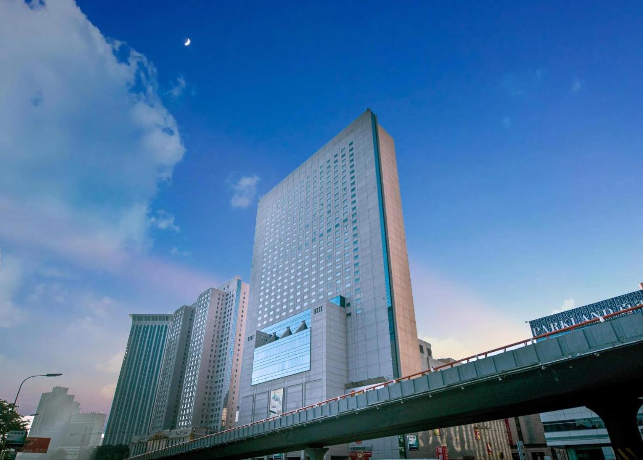 Ruishi Hotel Dalian Exterior photo