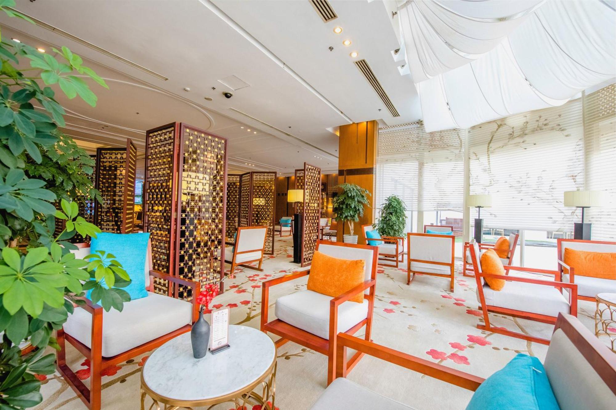 Ruishi Hotel Dalian Exterior photo